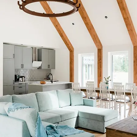 Peaceful Palace Villa Silla (Saare)