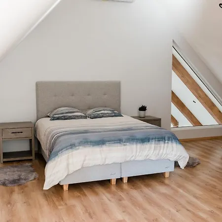 Villa Peaceful Palace