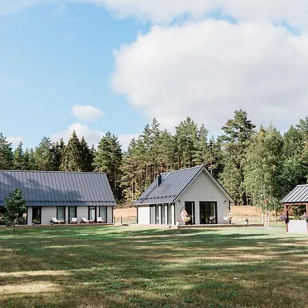 Peaceful Palace Villa Silla (Saare)