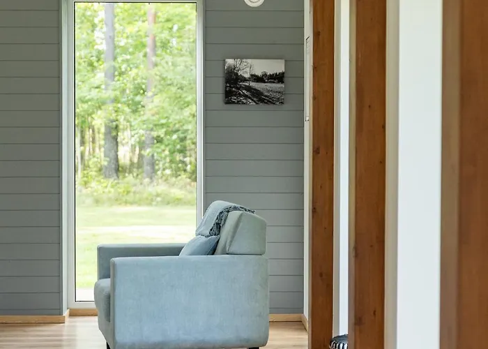 Peaceful Palace Silla (Saare)